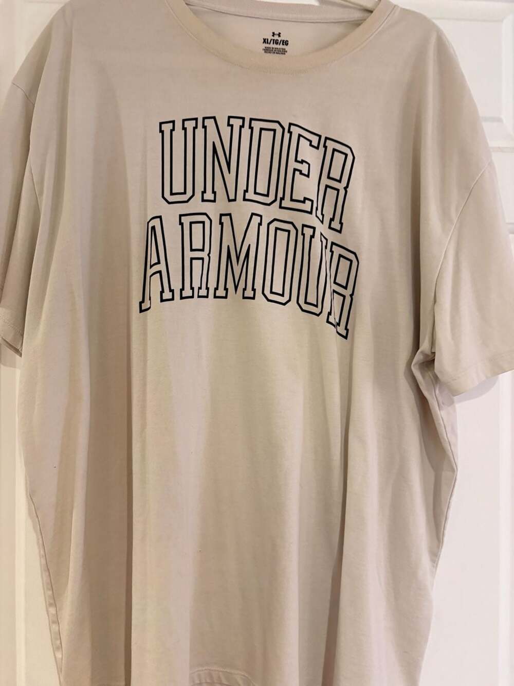 Under Armour - Picture 3 of 3